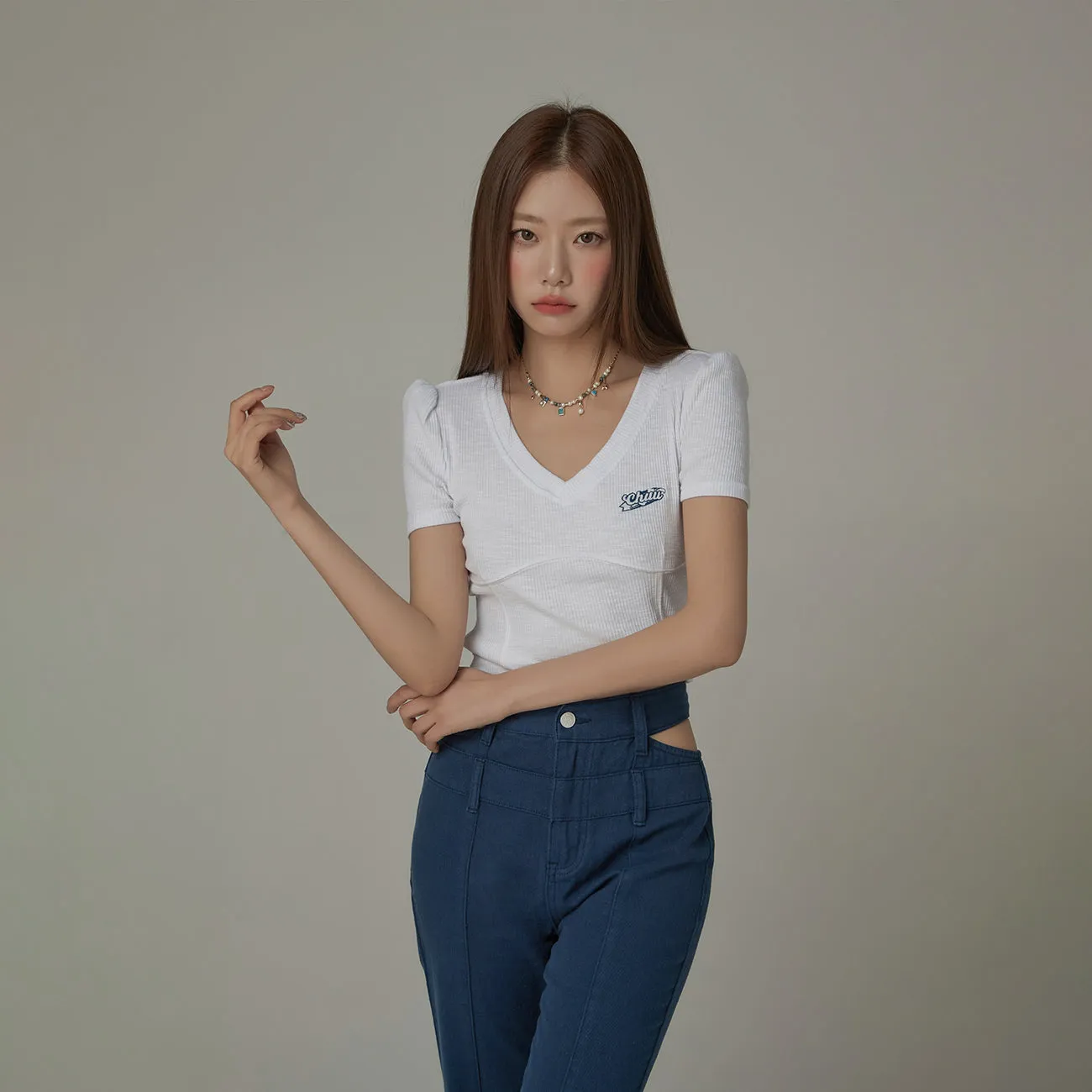 V-Neck Puff Sleeve T-Shirt